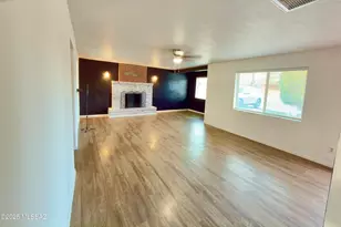 2038 S March Pl, Tucson, AZ 85713 - Photo 7