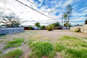 2038 S March Pl, Tucson, AZ 85713 - Photo 15