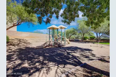 326 E Calle Nacrita, Green Valley, AZ 85614 - Photo 31