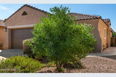 275 W Calle Moncayo, Sahuarita, AZ 85629 - Photo 3