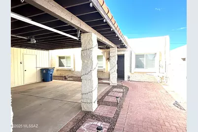 341 E Via Terrenal, Green Valley, AZ 85614 - Photo 11