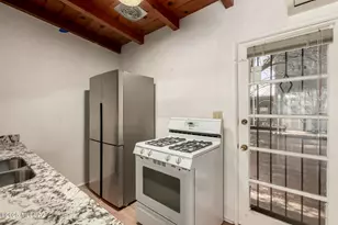 2431 E 2nd St, Tucson, AZ 85719 - Photo 17