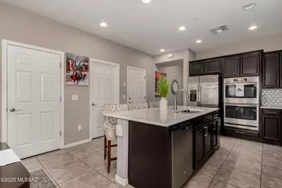851 W Calle Ocarina, Sahuarita, AZ 85629 - Photo 13