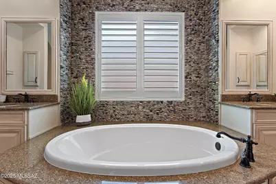 5733 W Silent Wash Place, Marana, AZ 85658 - Photo 15