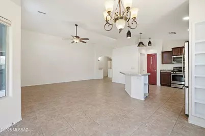 760 W Rio Teras, Green Valley, AZ 85614 - Photo 7