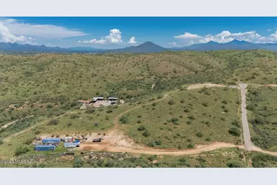 3197 N Edith Place, Nogales, AZ 85621 - Photo 3