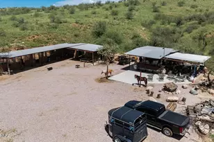 3197 N Edith Pl, Nogales, AZ 85621 - Photo 11