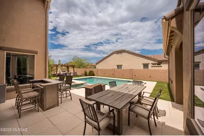 8770 W Denstone Road, Marana, AZ 85653 - Photo 9