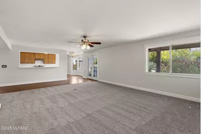 971 S Goldenweed Way, Tucson, AZ 85748 - Photo 17