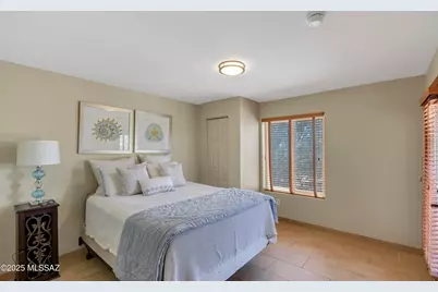 1300 E Via Entrada, Tucson, AZ 85718 - Photo 31