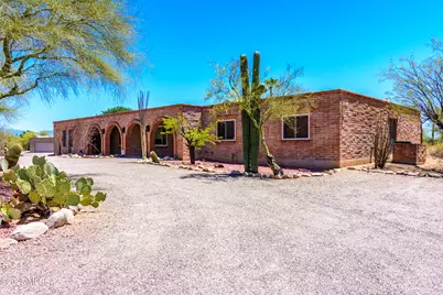 1300 E Via Entrada, Tucson, AZ 85718 - Photo 1