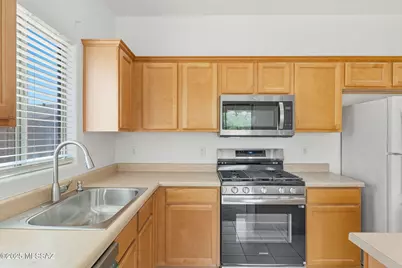 8227 W Calle Escorial, Tucson, AZ 85757 - Photo 23