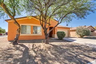 8227 W Calle Escorial, Tucson, AZ 85757 - Photo 7