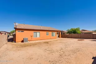 8227 W Calle Escorial, Tucson, AZ 85757 - Photo 45
