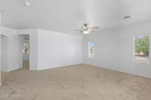 8227 W Calle Escorial, Tucson, AZ 85757 - Photo 15