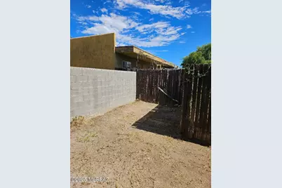 2825 N Estrella Avenue #2, Tucson, AZ 85705 - Photo 15