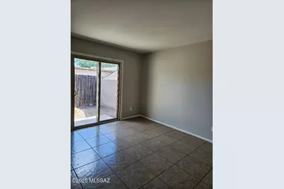 2825 N Estrella Avenue #2, Tucson, AZ 85705 - Photo 13