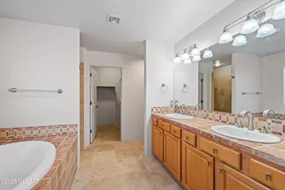 16131 N Meadowcrest Road, Tucson, AZ 85739 - Photo 23