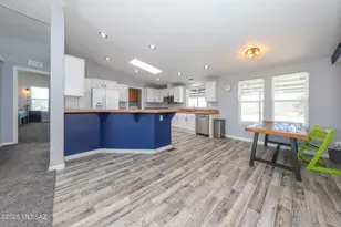 18365 S Wilmot Rd, Sahuarita, AZ 85629 - Photo 23