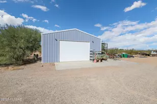 18365 S Wilmot Rd, Sahuarita, AZ 85629 - Photo 3