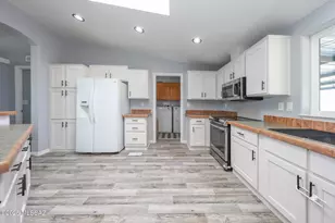 18365 S Wilmot Rd, Sahuarita, AZ 85629 - Photo 27