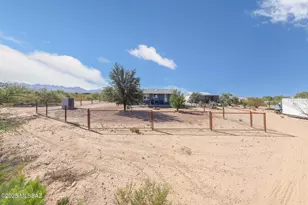 18365 S Wilmot Rd, Sahuarita, AZ 85629 - Photo 13