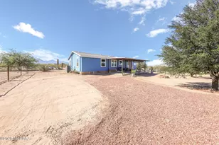 18365 S Wilmot Rd, Sahuarita, AZ 85629 - Photo 17