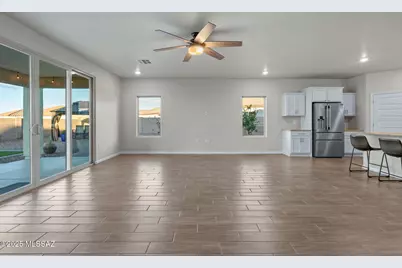 366 W Aberdeen Street, Vail, AZ 85641 - Photo 9