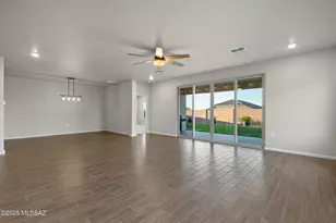 366 W Aberdeen St, Vail, AZ 85641 - Photo 11