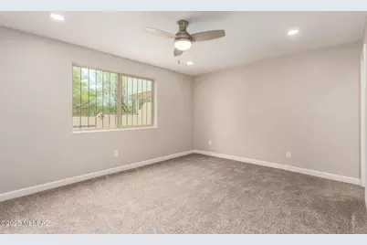 481 E Paseo Chuparosas, Green Valley, AZ 85614 - Photo 9