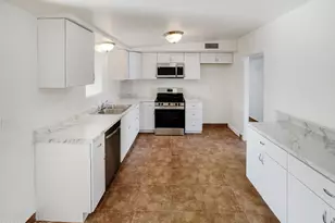 8558 E Ruby Dr, Tucson, AZ 85730 - Photo 17