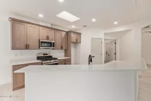 1374 W Blooming Desert Way, Oro Valley, AZ 85737 - Photo 17