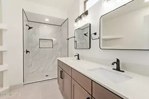 1374 W Blooming Desert Way, Oro Valley, AZ 85737 - Photo 21