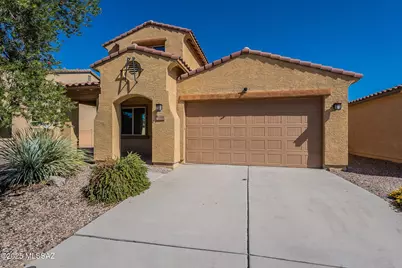 8608 N Western Juniper Terrace, Tucson, AZ 85743 - Photo 3