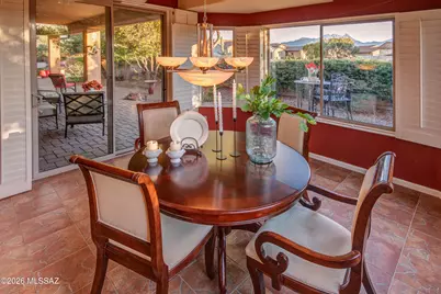 2212 E Bluejay Bluff Lane, Green Valley, AZ 85614 - Photo 9