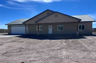 1237 E Desert Sky Ln, Benson, AZ 85602 - Photo 1