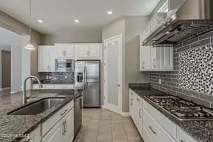 757 W Aviator Crossing Dr, Oro Valley, AZ 85755 - Photo 9