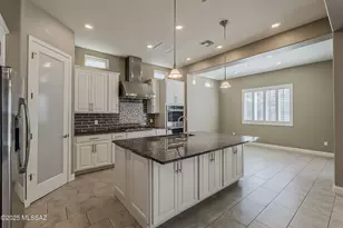 757 W Aviator Crossing Dr, Oro Valley, AZ 85755 - Photo 11