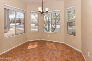 5566 W Dove of Peace Dr, Marana, AZ 85658 - Photo 11
