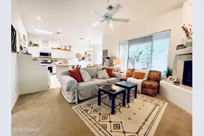 12683 N Sleeping Coyote Drive, Oro Valley, AZ 85755 - Photo 11