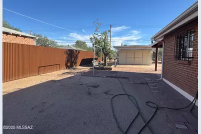 1318 E Copper Street, Tucson, AZ 85719 - Photo 21