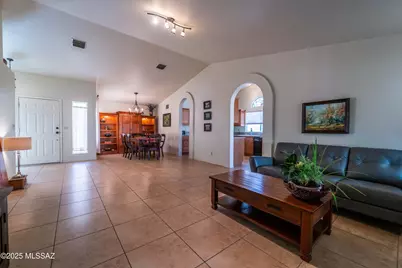 3673 W Thundercloud Loop, Tucson, AZ 85742 - Photo 9