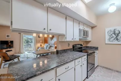 2853 S Calle Flamenco, Green Valley, AZ 85614 - Photo 9