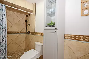 5850 N Campbell Ave, Tucson, AZ 85718 - Photo 17