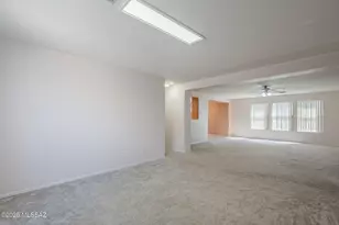 10163 E Sunset Meadow Pl, Tucson, AZ 85747 - Photo 13