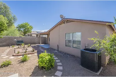 10163 E Sunset Meadow Place, Tucson, AZ 85747 - Photo 35