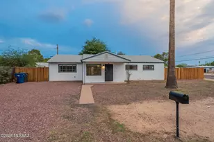 5302 E Peach St, Tucson, AZ 85712 - Photo 3