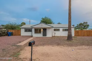 5302 E Peach St, Tucson, AZ 85712 - Photo 1