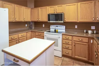 14230 N Lobelia Way, Oro Valley, AZ 85755 - Photo 3
