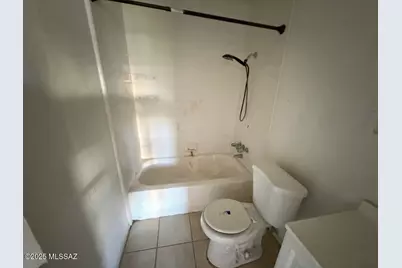 5846 S Del Moral Boulevard, Tucson, AZ 85706 - Photo 9